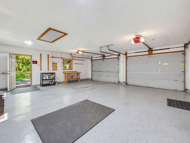 S1W31450 Hickory Hollow COURT, Delafield, WI 53018