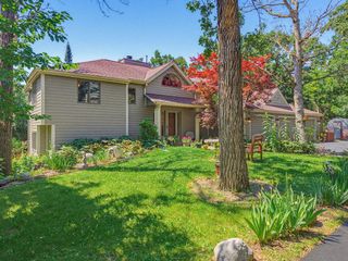 S1W31450 Hickory Hollow COURT, Delafield, WI 53018