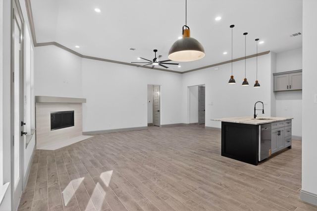 108 Palomita Circle, Athens, TX 75751