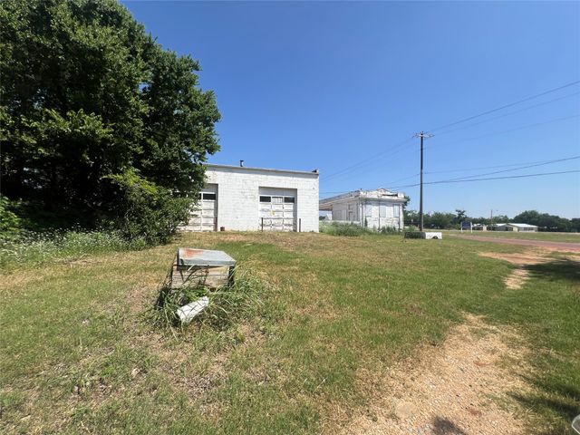 508 E 8th Street, Cisco, TX 76437