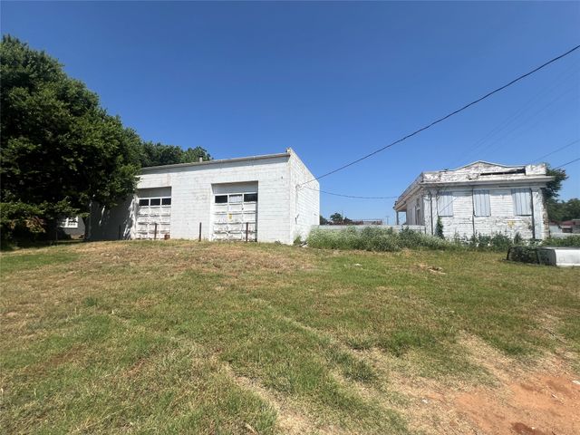 508 E 8th Street, Cisco, TX 76437