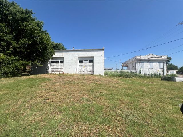 508 E 8th Street, Cisco, TX 76437