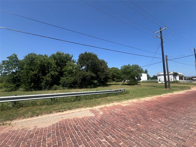 508 E 8th Street, Cisco, TX 76437