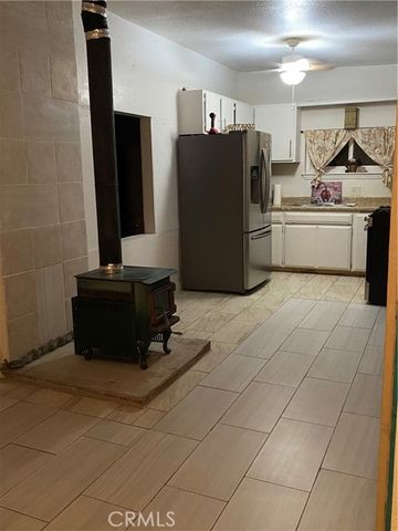 15069 Burns, Apple Valley, CA 92307