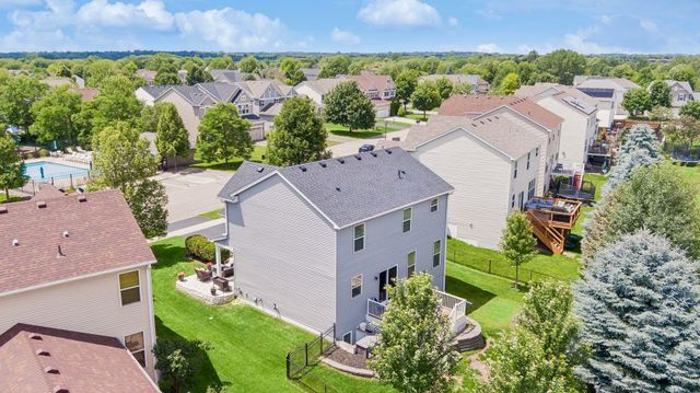 715 Lake Ridge Drive, Woodbury, MN 55129