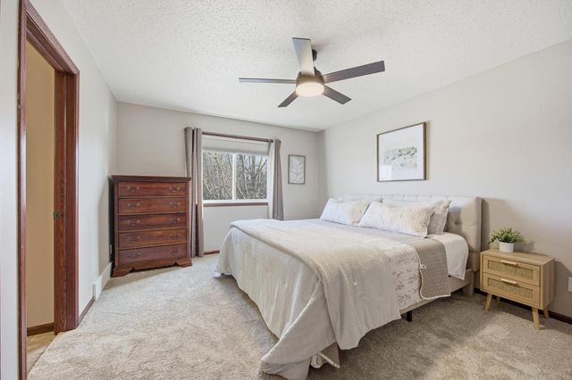 3900 13th Street S, Moorhead, MN 56560