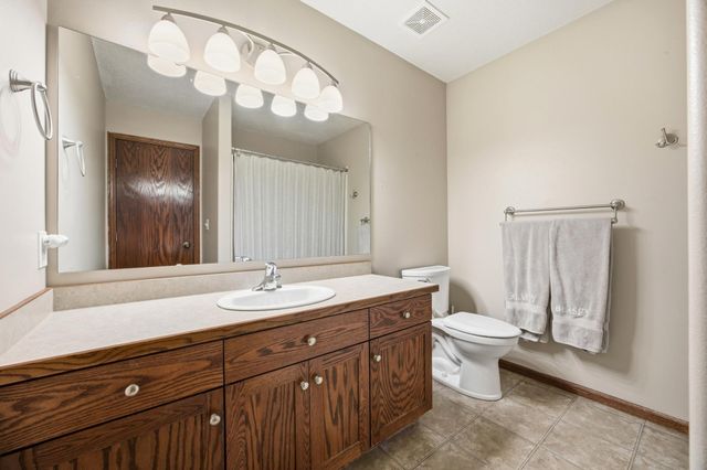 3900 13th Street S, Moorhead, MN 56560