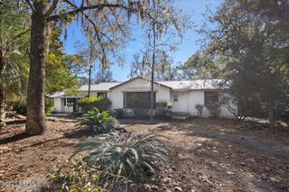 85402 TRINITY Circle, Yulee, FL 32097
