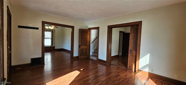 126 W Prospect Street, Wadsworth, OH 44281