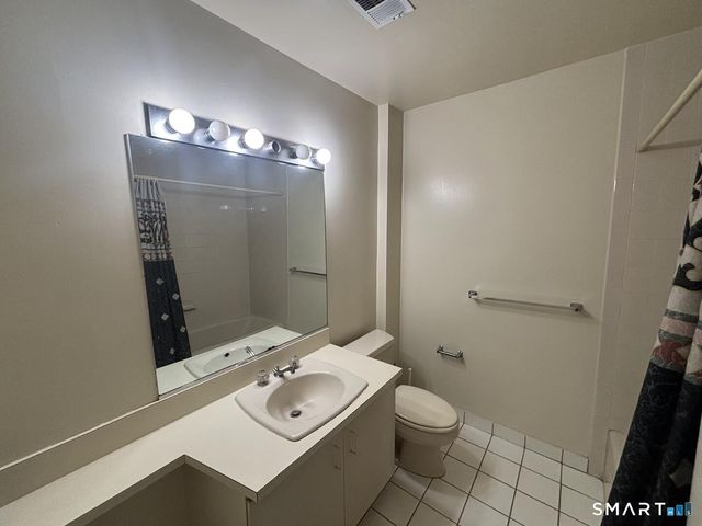 101 Grove Street 29, Stamford, CT 06901