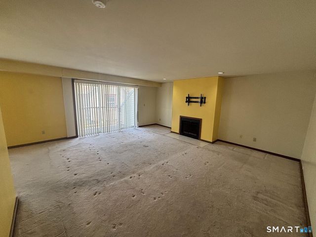 101 Grove Street 29, Stamford, CT 06901