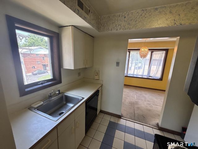 101 Grove Street 29, Stamford, CT 06901