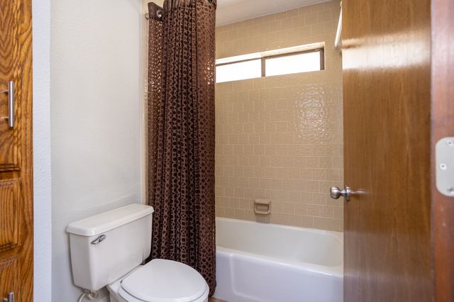 509 WISTERGLEN Drive, Desoto, TX 75115