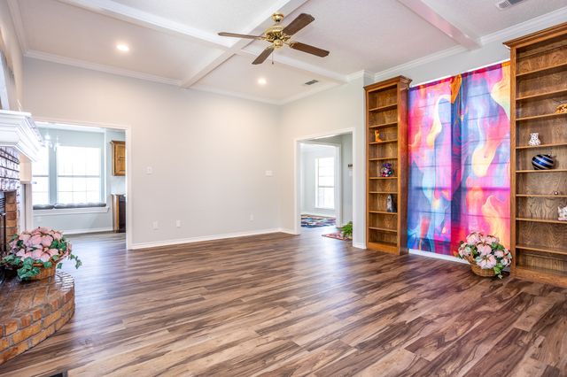 509 WISTERGLEN Drive, Desoto, TX 75115