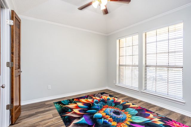 509 WISTERGLEN Drive, Desoto, TX 75115