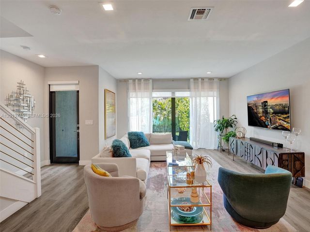 1604 SW 4th Ave, Fort Lauderdale, FL 33315