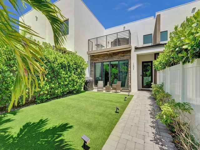 1604 SW 4th Ave, Fort Lauderdale, FL 33315