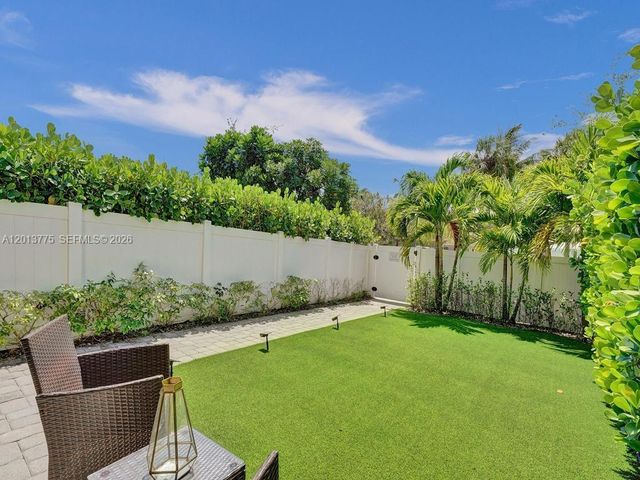 1604 SW 4th Ave, Fort Lauderdale, FL 33315
