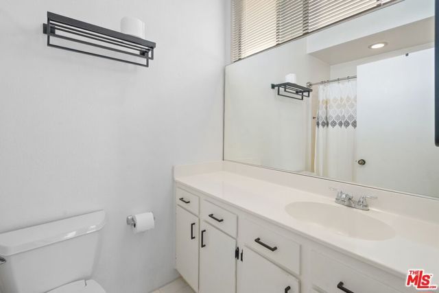 3619 Keystone Avenue 3, Los Angeles, CA 90034