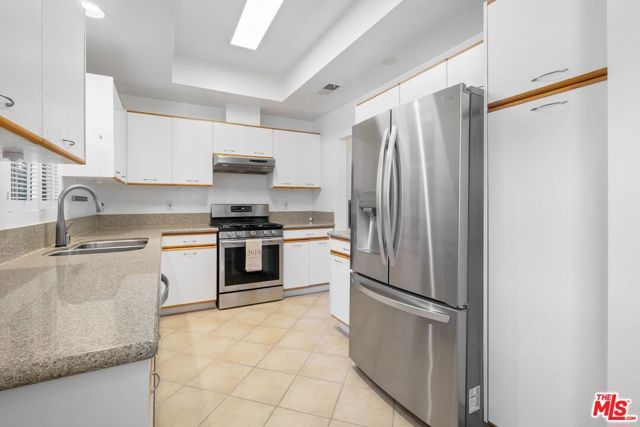 3619 Keystone Avenue 3, Los Angeles, CA 90034