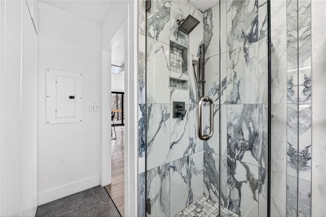 1701 NW 3rd Street, Bentonville, AR 72712