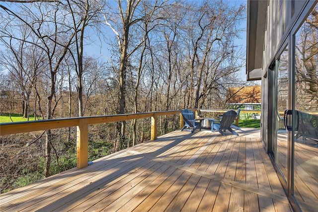 1701 NW 3rd Street, Bentonville, AR 72712