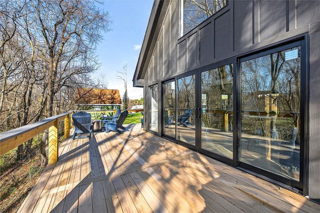 1701 NW 3rd Street, Bentonville, AR 72712