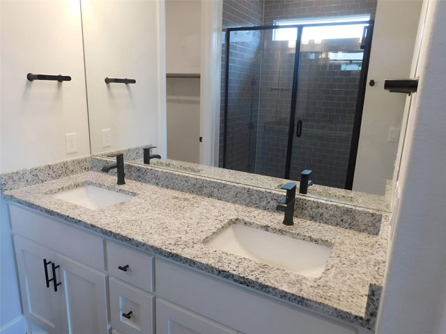 11808 DILLON FALLS DR, Austin, TX 78747