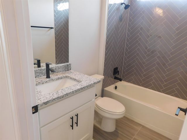 11808 DILLON FALLS DR, Austin, TX 78747