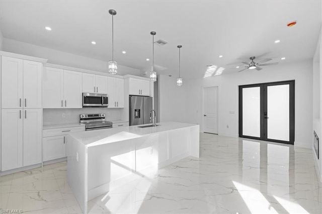 1807 W 17th ST, Lehigh Acres, FL 33972