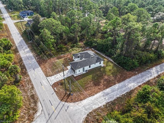 1807 W 17th ST, Lehigh Acres, FL 33972