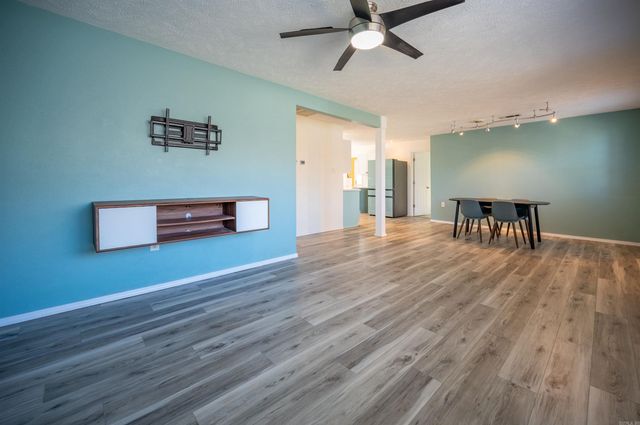 635 S Oak Grove Road, Lonoke, AR 72086