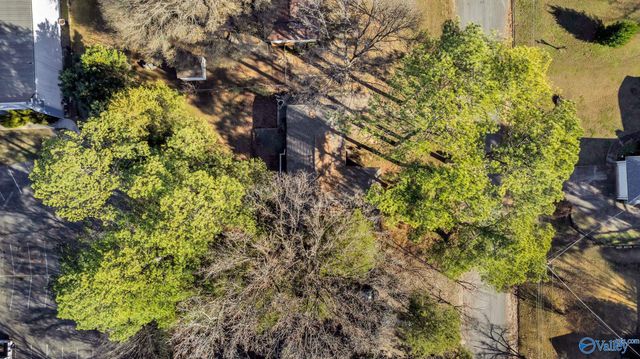 5009 Rickwood Court NW, Huntsville, AL 35810