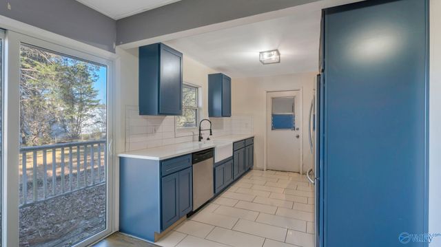 5009 Rickwood Court NW, Huntsville, AL 35810