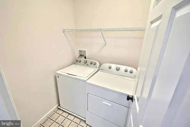 1770 HERMAN DR, York, PA 17408