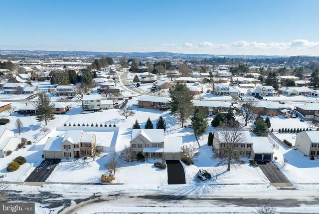 1770 HERMAN DR, York, PA 17408