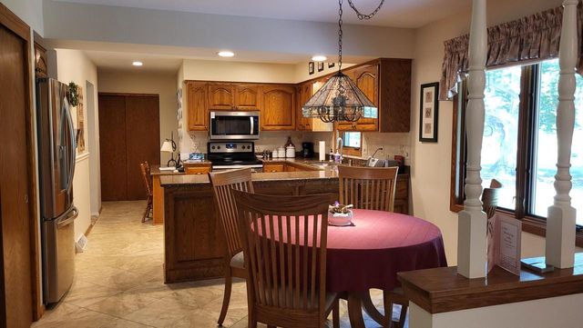 3715 Sherrie LANE, Racine, WI 53405