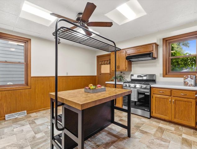 3745 S Whitnall AVENUE, Milwaukee, WI 53207