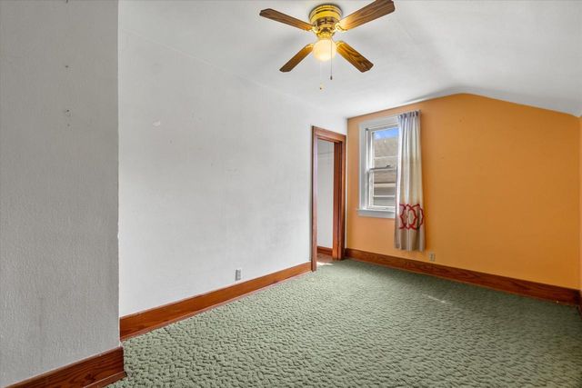 3745 S Whitnall AVENUE, Milwaukee, WI 53207