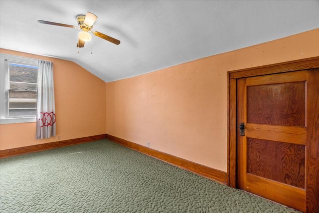 3745 S Whitnall AVENUE, Milwaukee, WI 53207