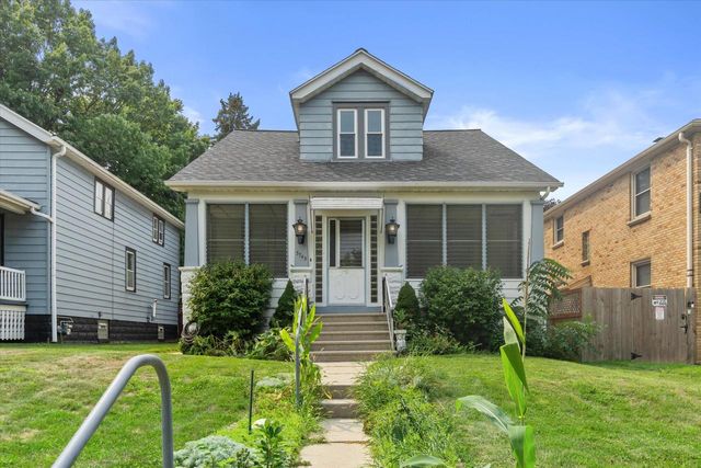 3745 S Whitnall AVENUE, Milwaukee, WI 53207