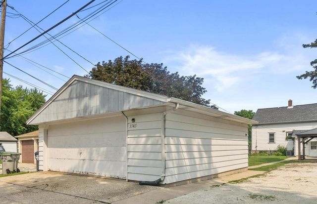 3745 S Whitnall AVENUE, Milwaukee, WI 53207