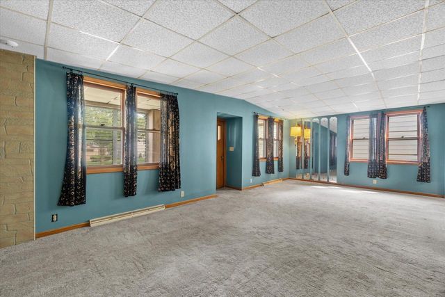3745 S Whitnall AVENUE, Milwaukee, WI 53207