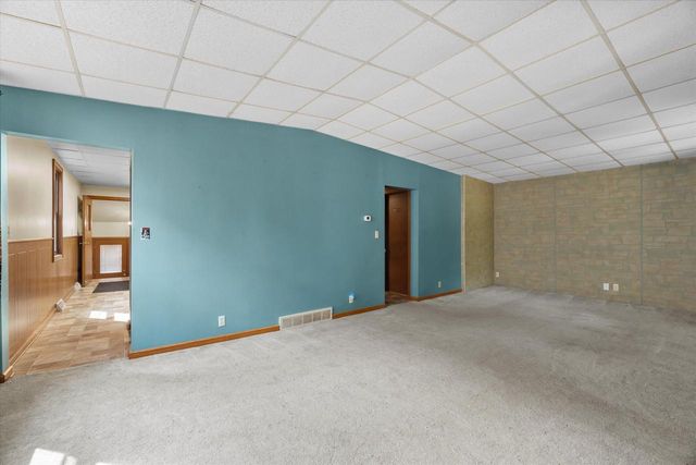 3745 S Whitnall AVENUE, Milwaukee, WI 53207