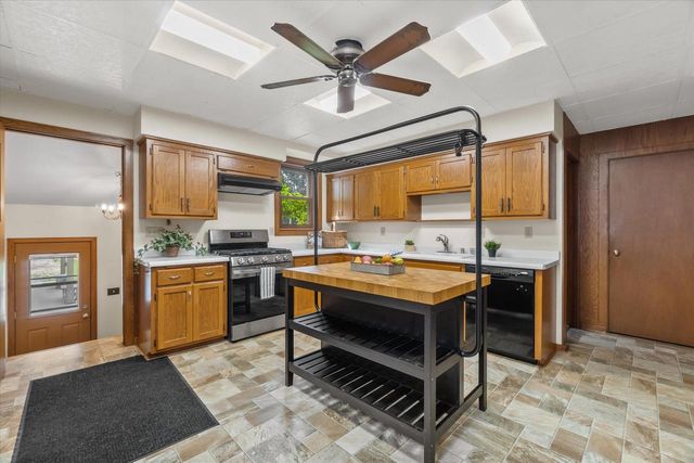 3745 S Whitnall AVENUE, Milwaukee, WI 53207