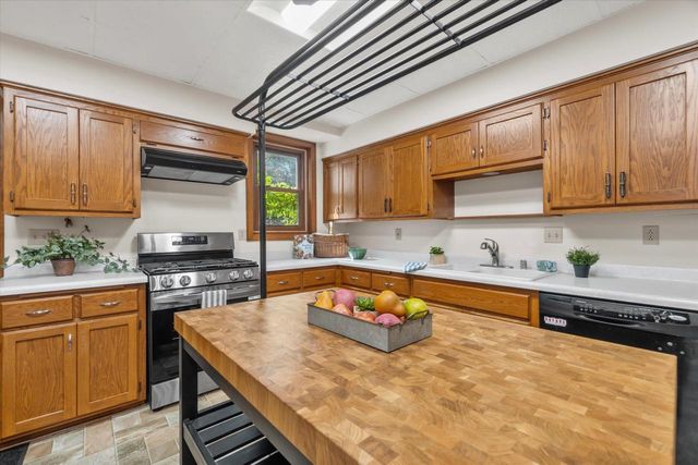 3745 S Whitnall AVENUE, Milwaukee, WI 53207