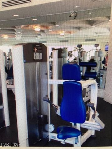 122 Broken Putter Way, Las Vegas, NV 89148