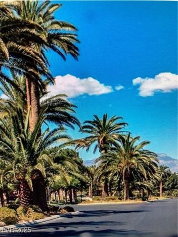 122 Broken Putter Way, Las Vegas, NV 89148