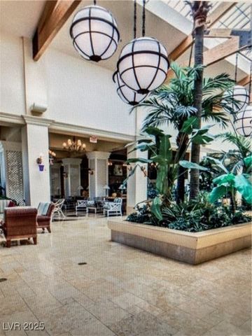 122 Broken Putter Way, Las Vegas, NV 89148