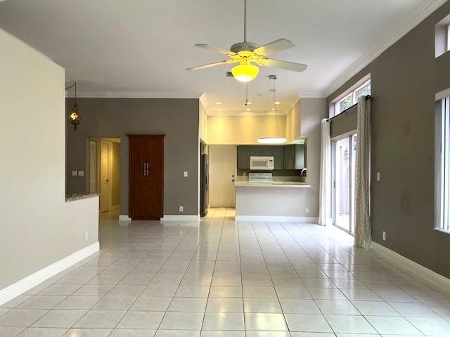 10110 NW 5th Street, Plantation, FL 33324